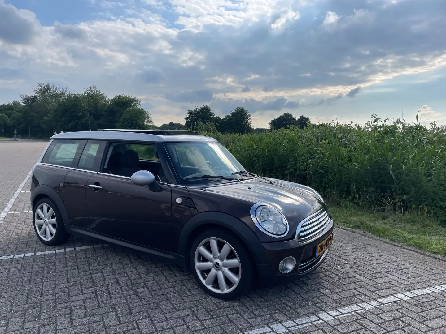 MINI Cooper Clubman Brun - 1