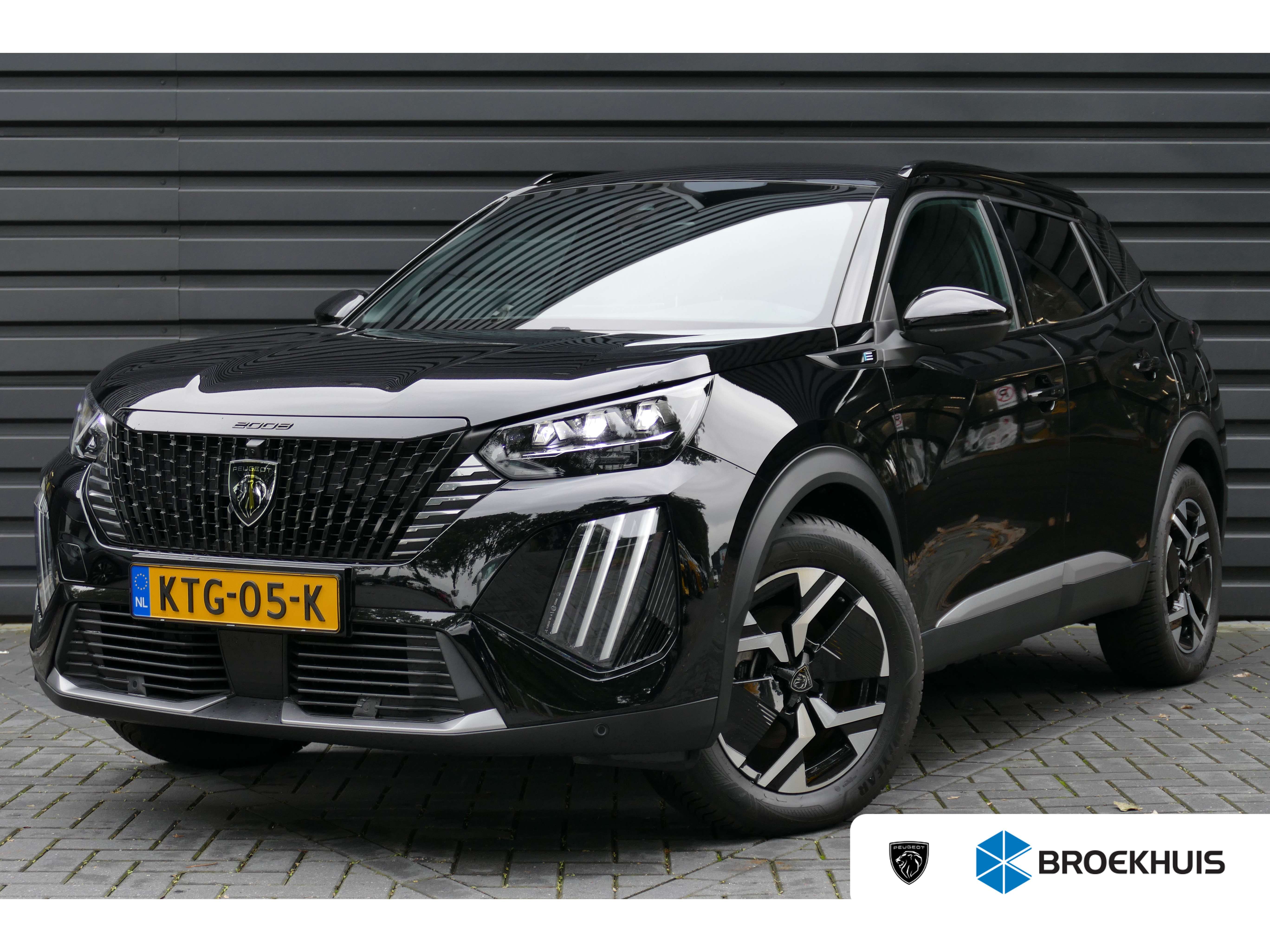 Peugeot e-2008
