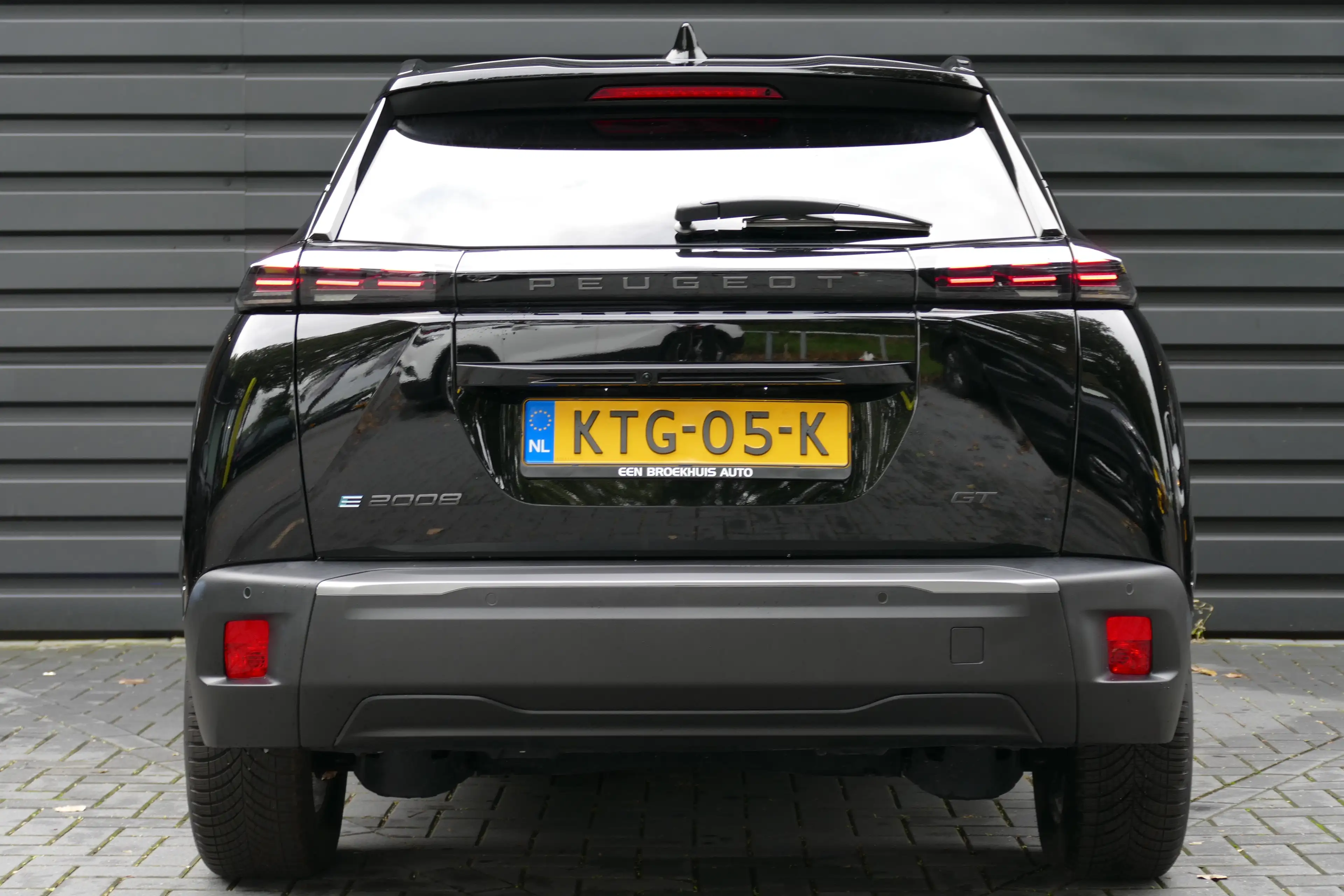 Peugeot e-2008 136PK 50KWH GT / CAMERA V+A / KEYLESS / FULL-LED / — photo 5