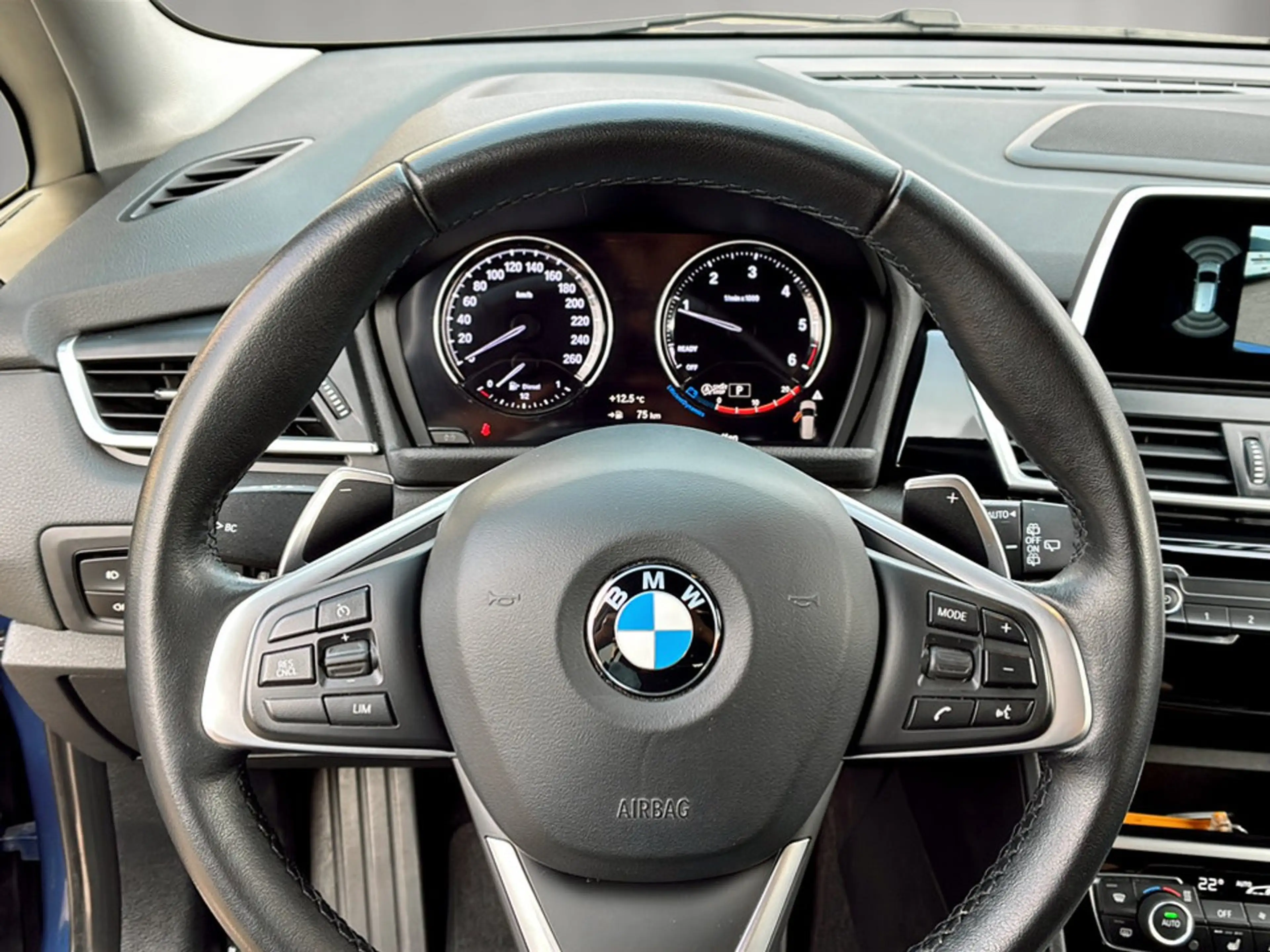 BMW 218 BMW 2 Gran Tourer 218 d Advantage — photo 9