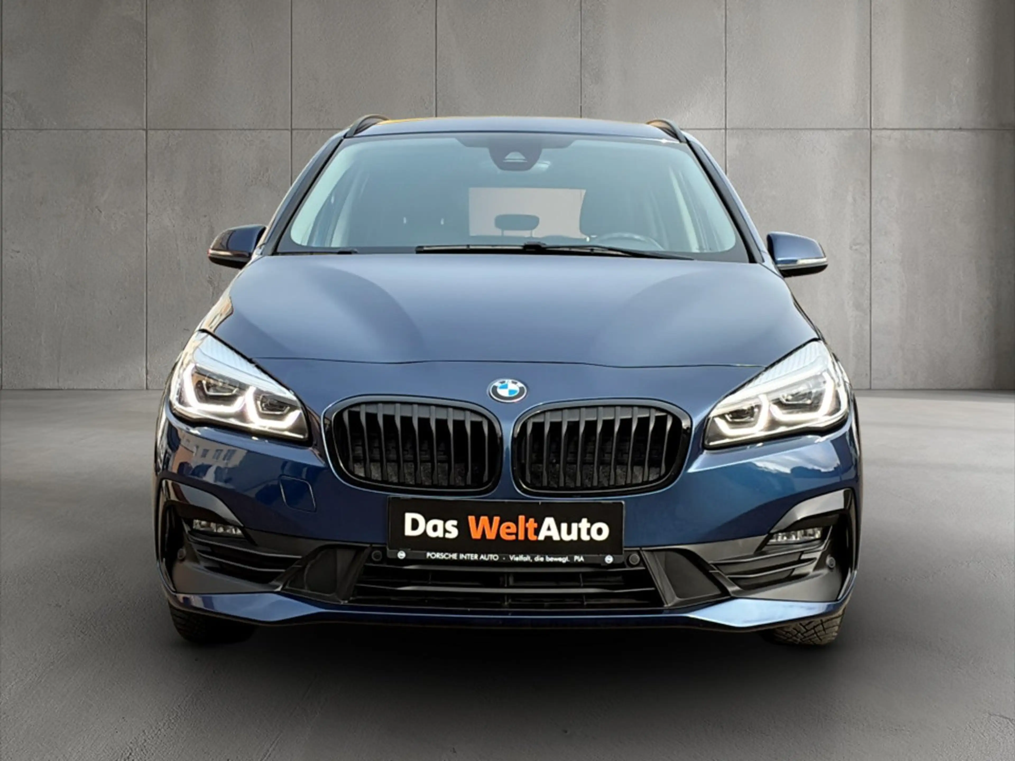 BMW 218 BMW 2 Gran Tourer 218 d Advantage — photo 2
