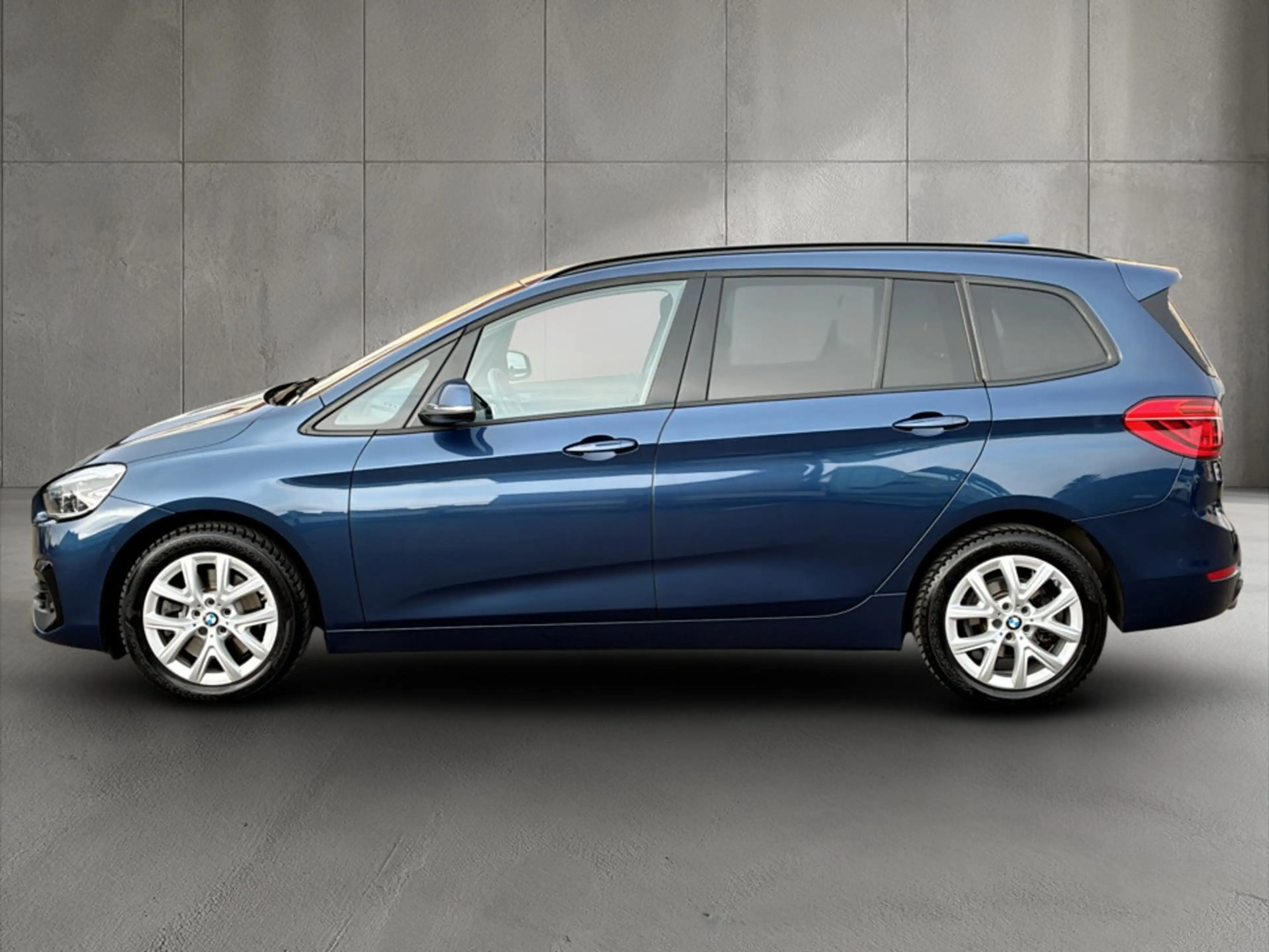 BMW 218 BMW 2 Gran Tourer 218 d Advantage — photo 3