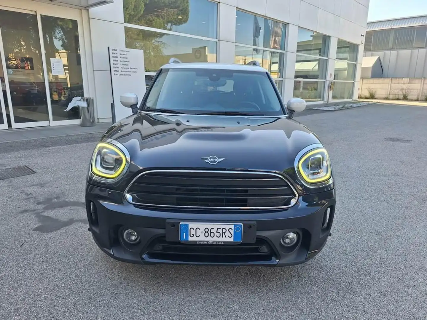 MINI Cooper D Countryman 2.0 TwinPower Turbo Cooper D Hype Steptronic Zwart - 2