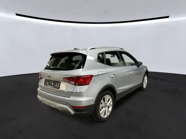 Seat Arona view 5