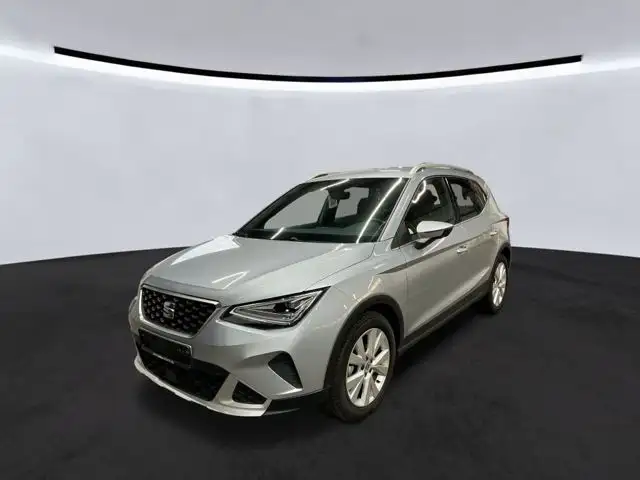 Seat Arona view 4