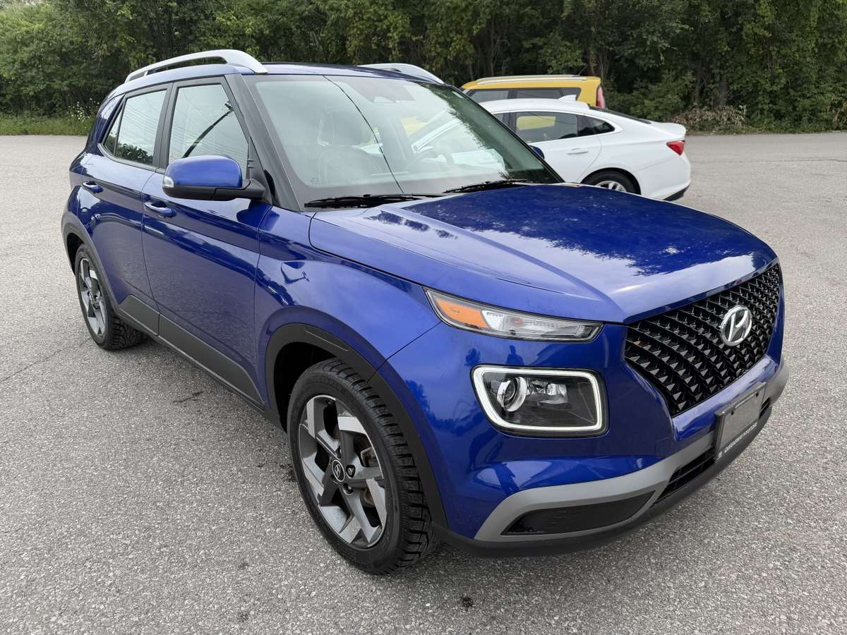 2023 Hyundai Venue SEL — снимка 1