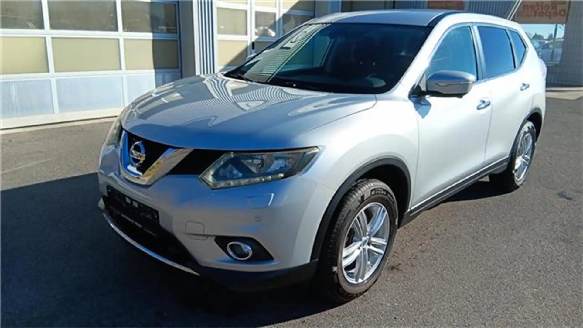 Nissan X-Trail X-TRAIL 1,6dCi Acenta 360° Arround View Monitor - Silber - 1
