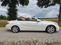 Mercedes-Benz E 200 E 200 CGI BlueEfficiency *Elegance-Leder* Biały - thumbnail 2