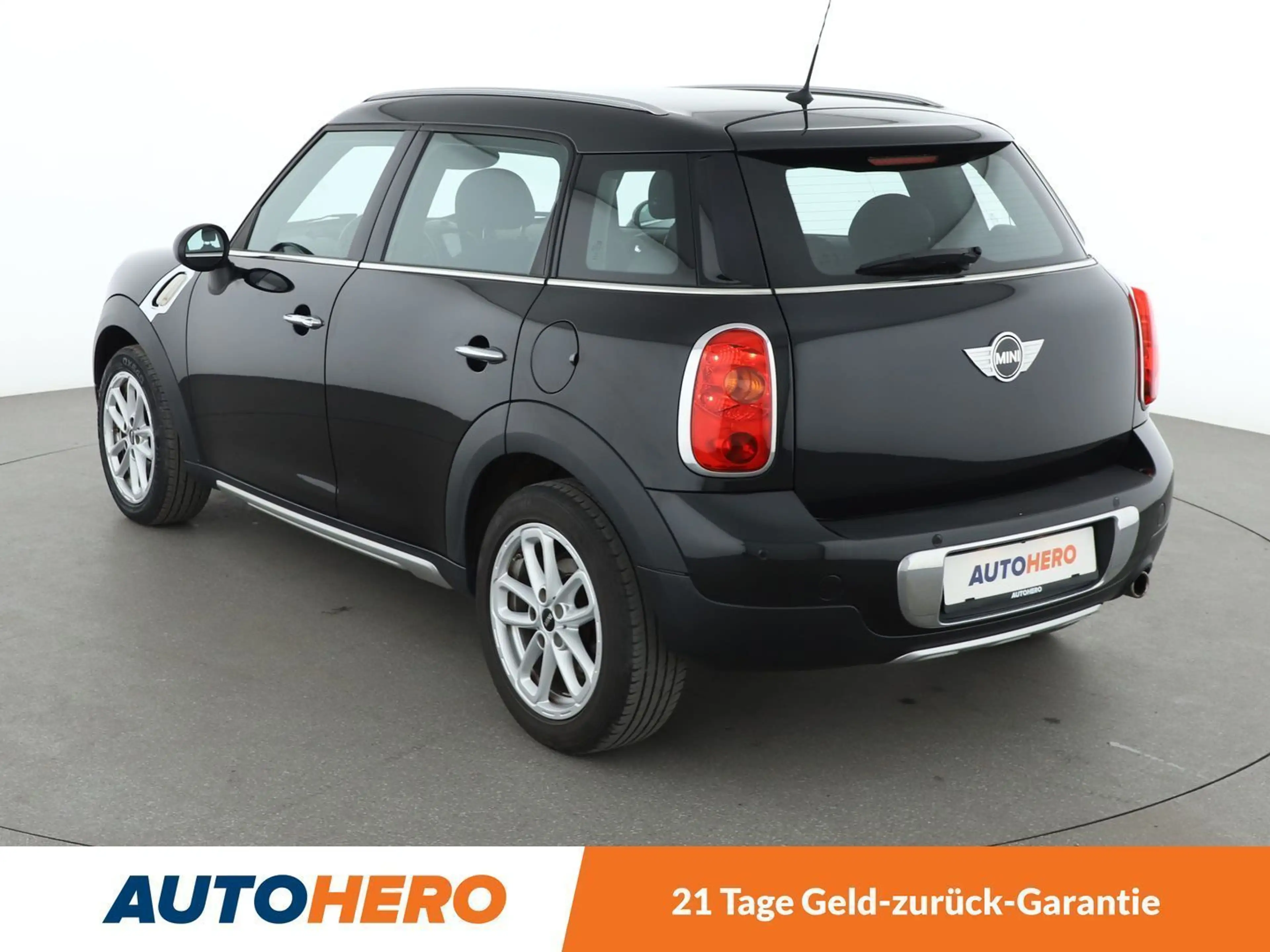 MINI One Countryman One*XENON*TEMPO*PDC*SHZ*KLIMA*GARANTIE* — photo 4