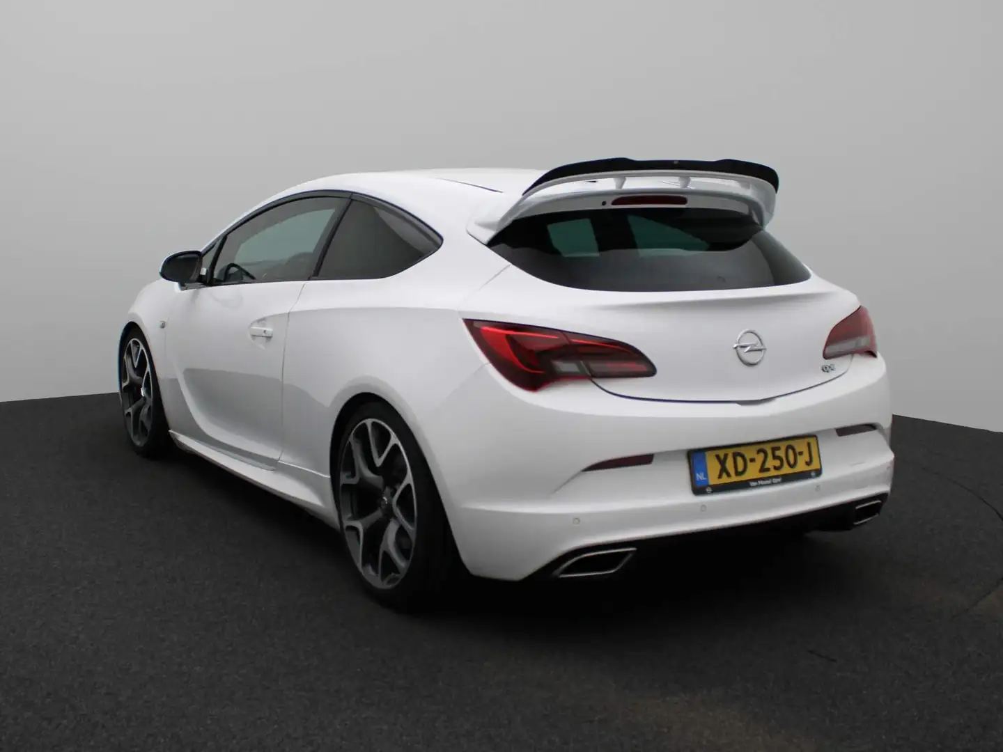 Opel Astra GTC 2.0 Turbo OPC | Leer | 20 inch | Navigatie | S Weiß - 2