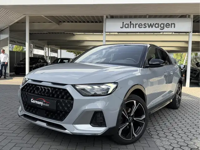 Audi A1 view 9