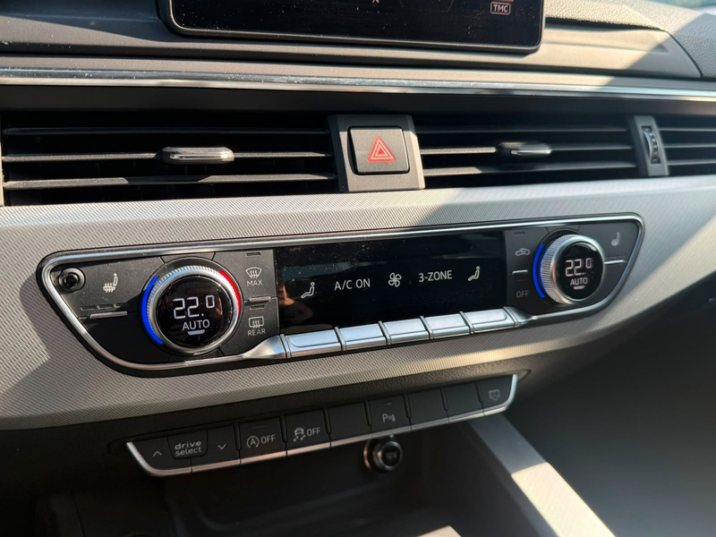 Audi A4 Lim. *LED*Temp*Automatik*Keyless*AHK — photo 12