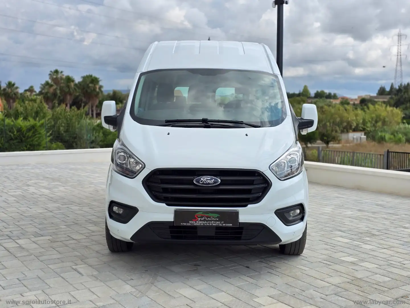 Ford Transit Custom Tran.Cust.320 2.0EcoB.PL Combi Trend Weiß - 2