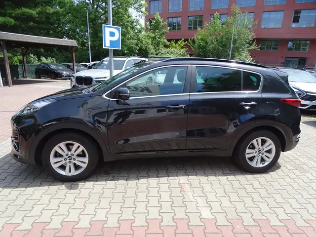 Kia Sportage view 3