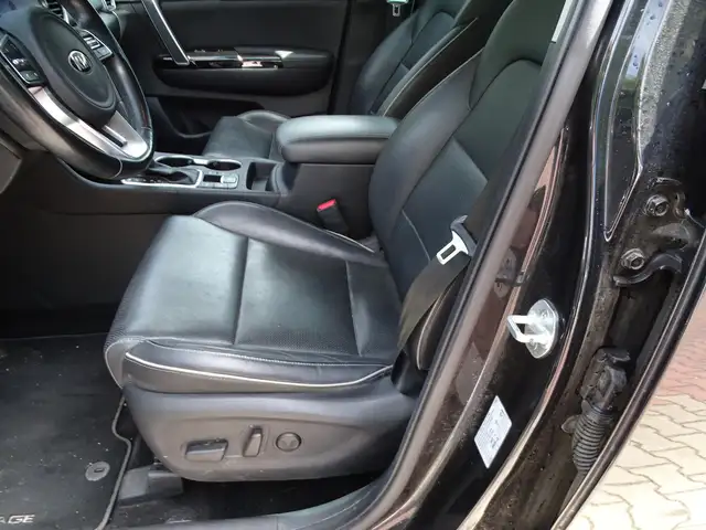 Kia Sportage view 9