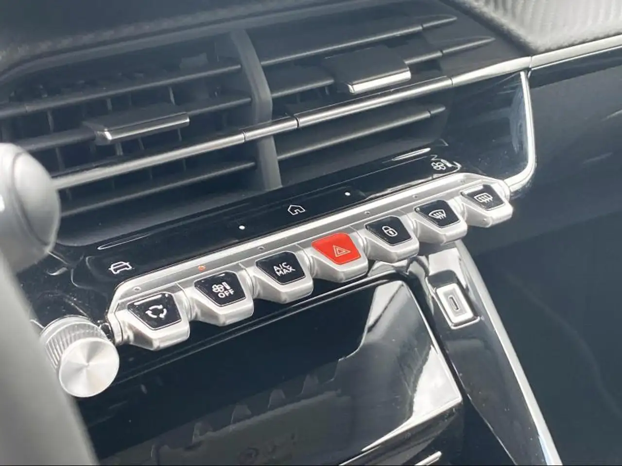 Peugeot 208 Allure 136 Auto Electric, миниатюра 19