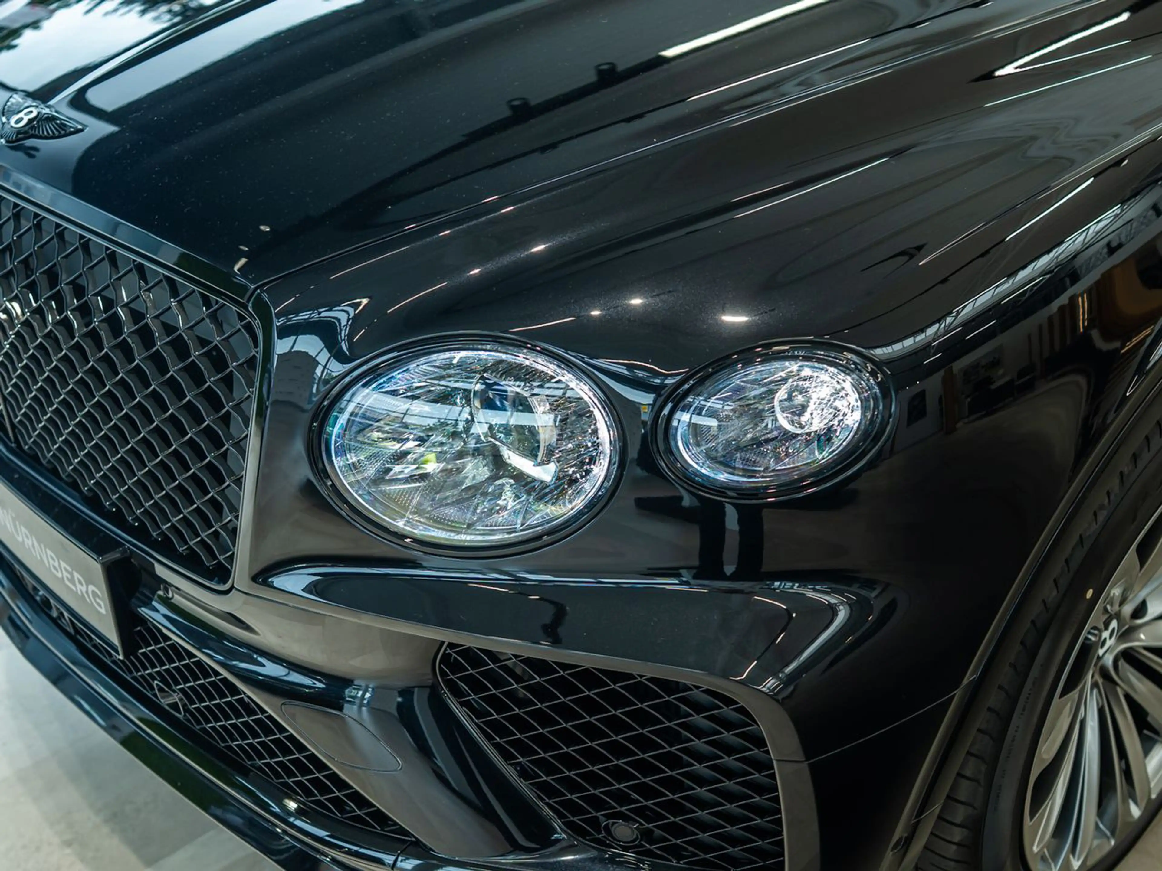 Bentley Bentayga Speed/NAIM/Parking Heater/Black Line — photo 5