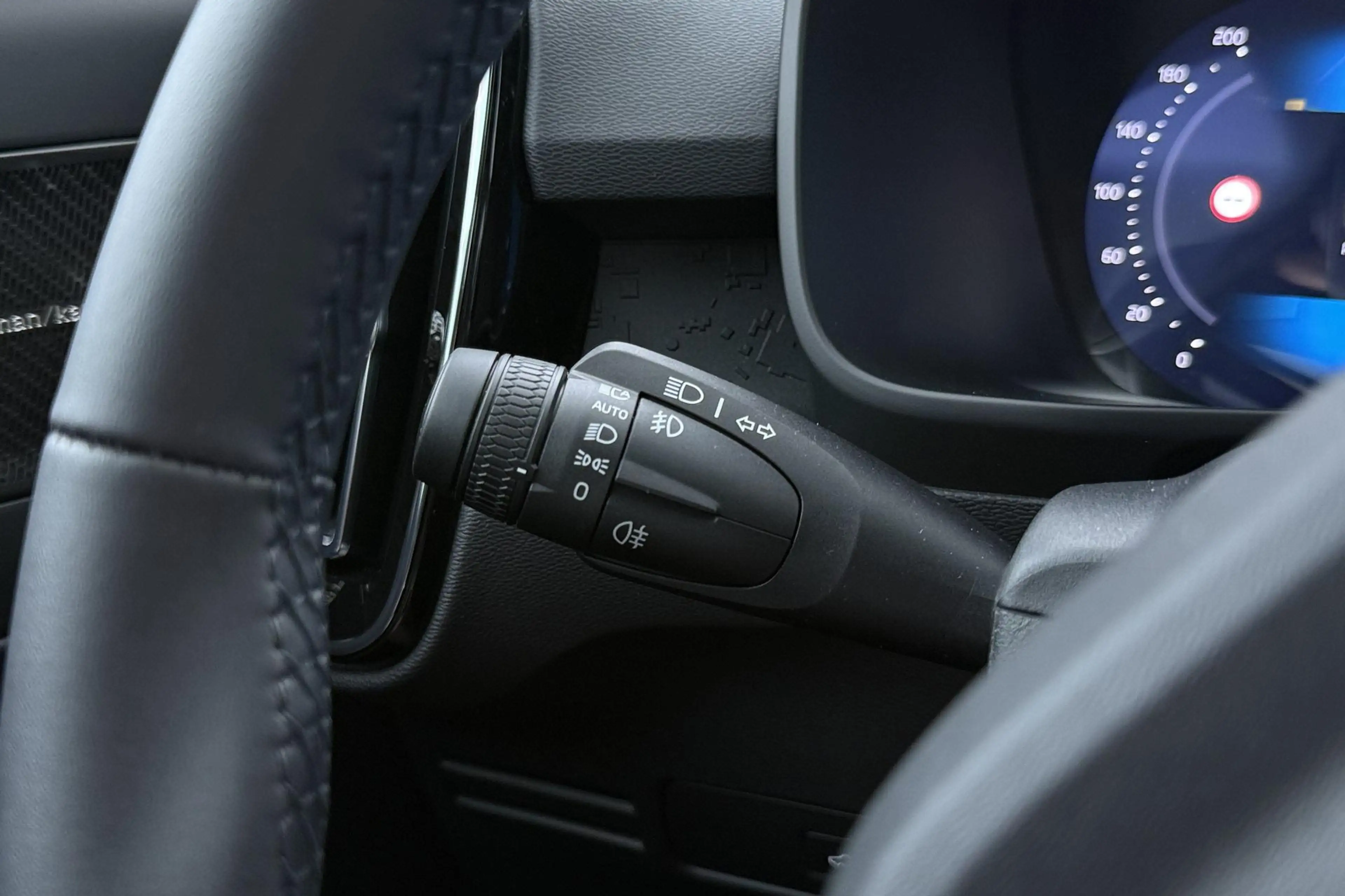 Volvo EX40 Twin Motor Plus 82 kWh | ACC | Harman/Kardon | 360 — photo 34