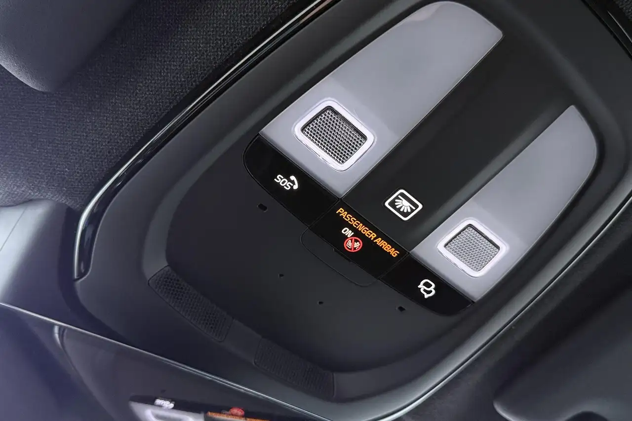 Volvo EX40 2026 — фото 32