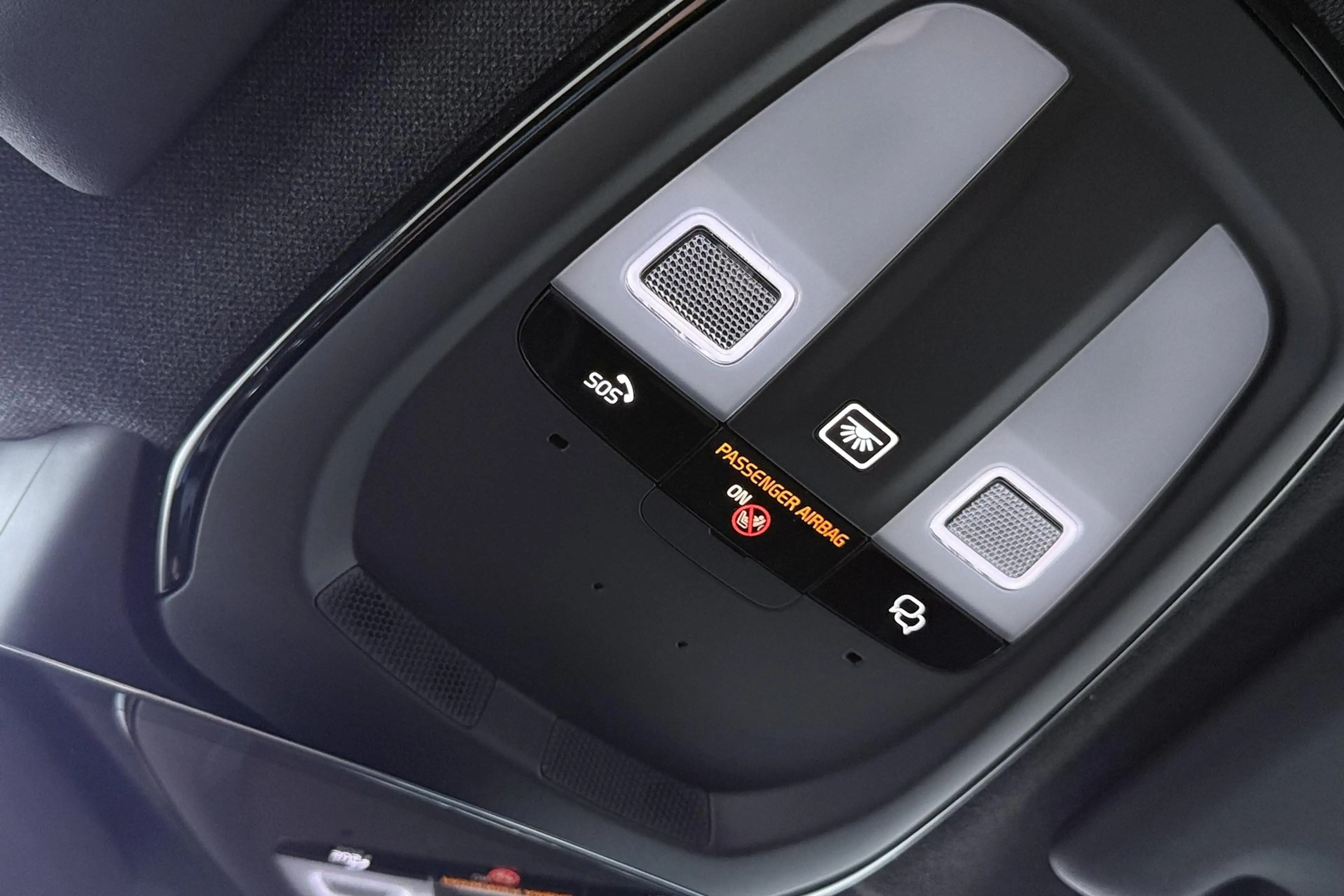 Volvo EX40 Twin Motor Plus 82 kWh | ACC | Harman/Kardon | 360 — photo 32