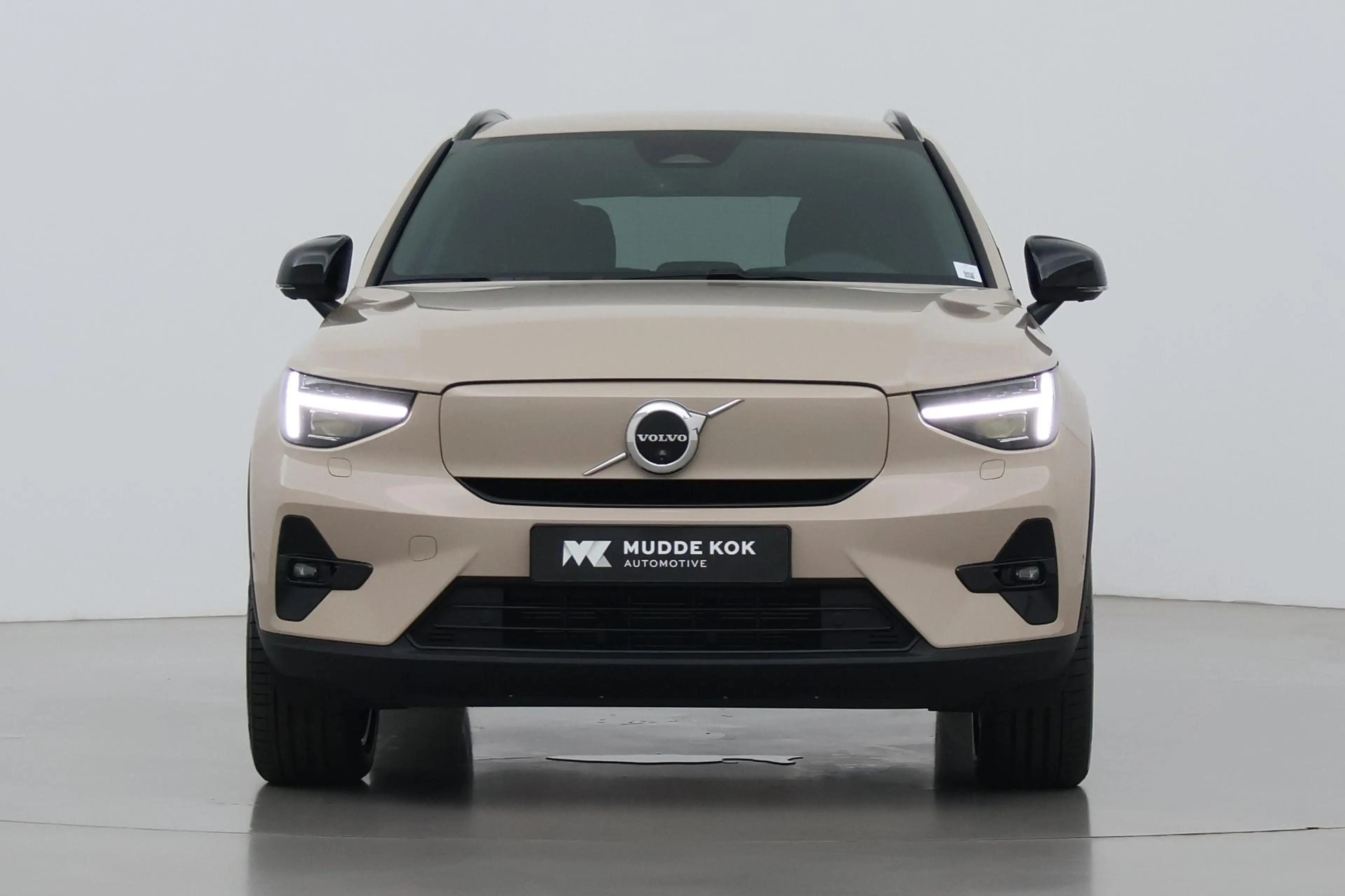 Volvo EX40 Twin Motor Plus 82 kWh | ACC | Harman/Kardon | 360 — photo 17