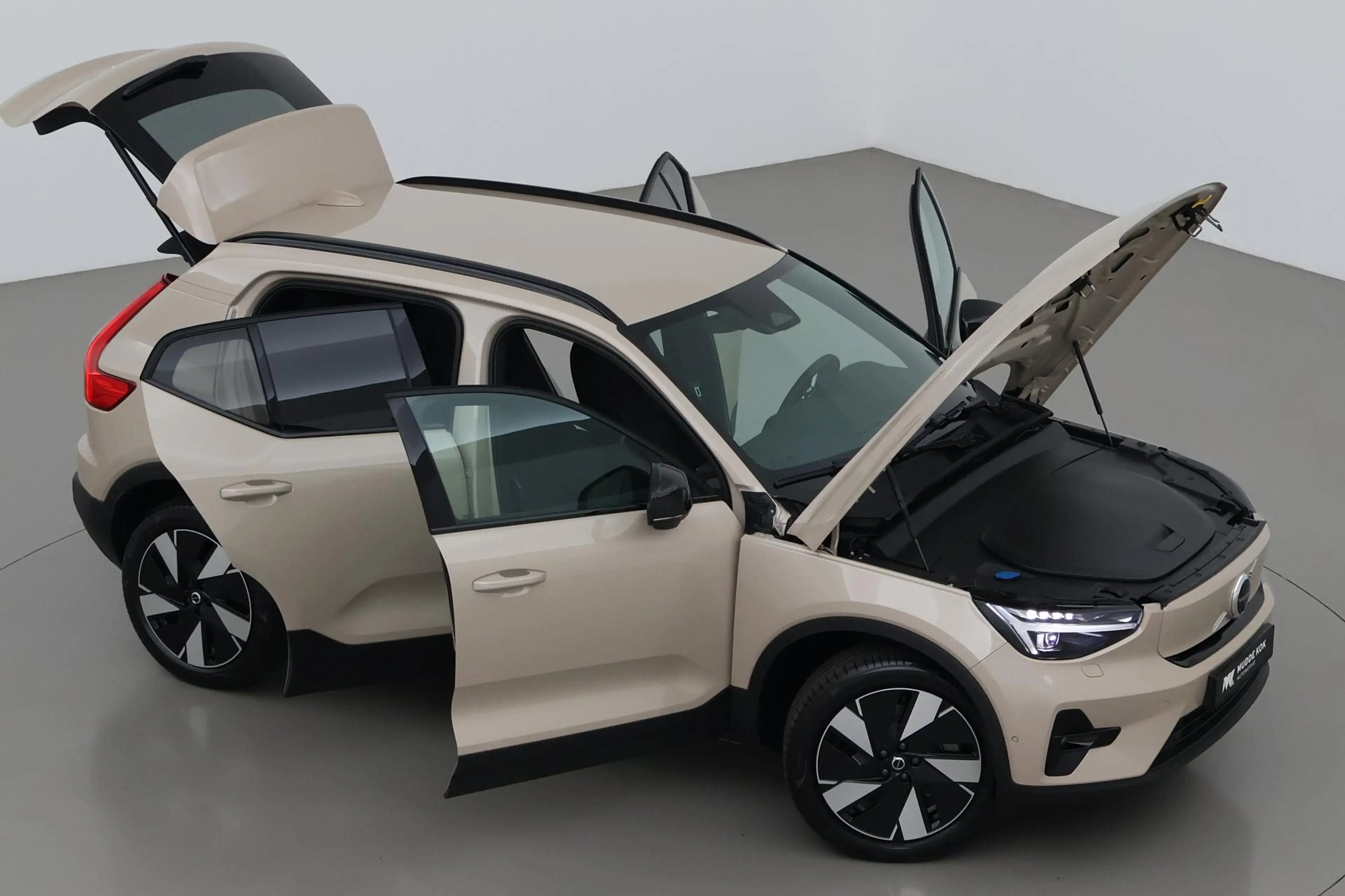 Volvo EX40 Twin Motor Plus 82 kWh | ACC | Harman/Kardon | 360 — photo 6