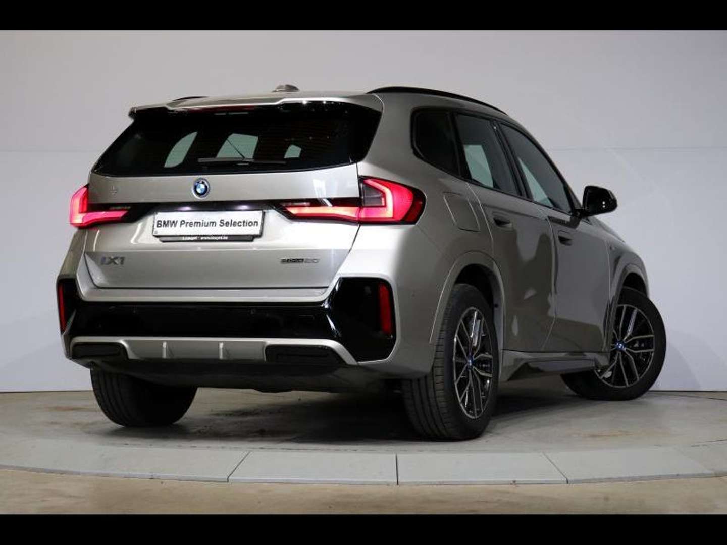 BMW IX1 EDrive20 M Sport - 2023 - Joinsteer - #2