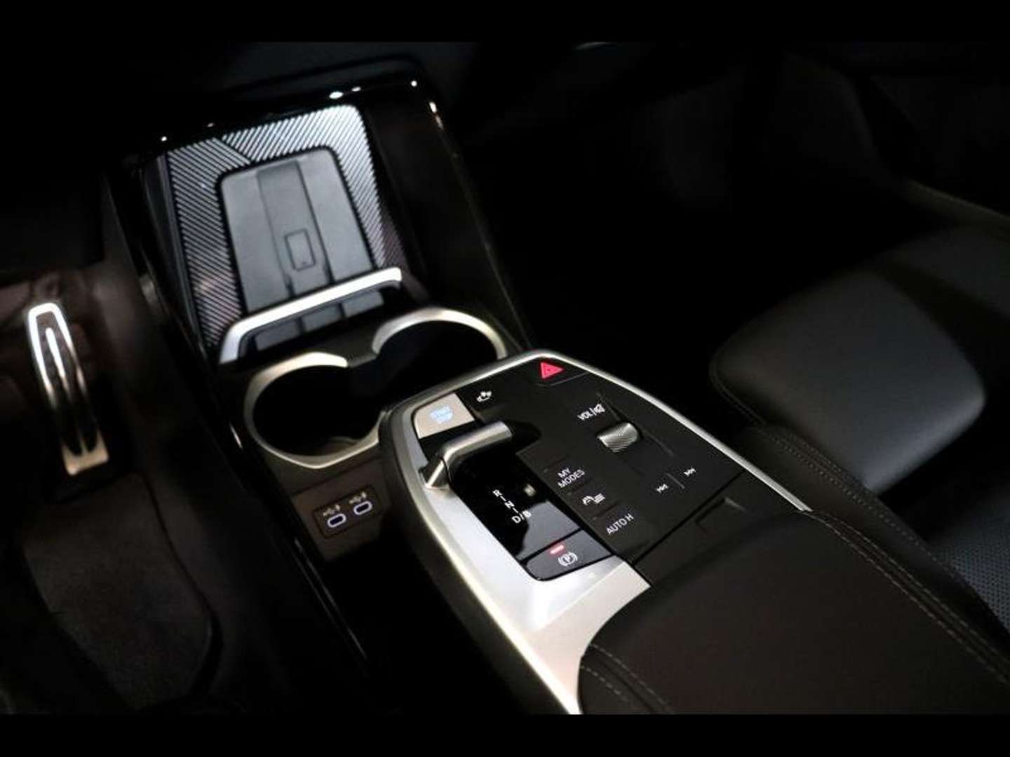 BMW IX1 EDrive20 M Sport - 2023 - Joinsteer - #10