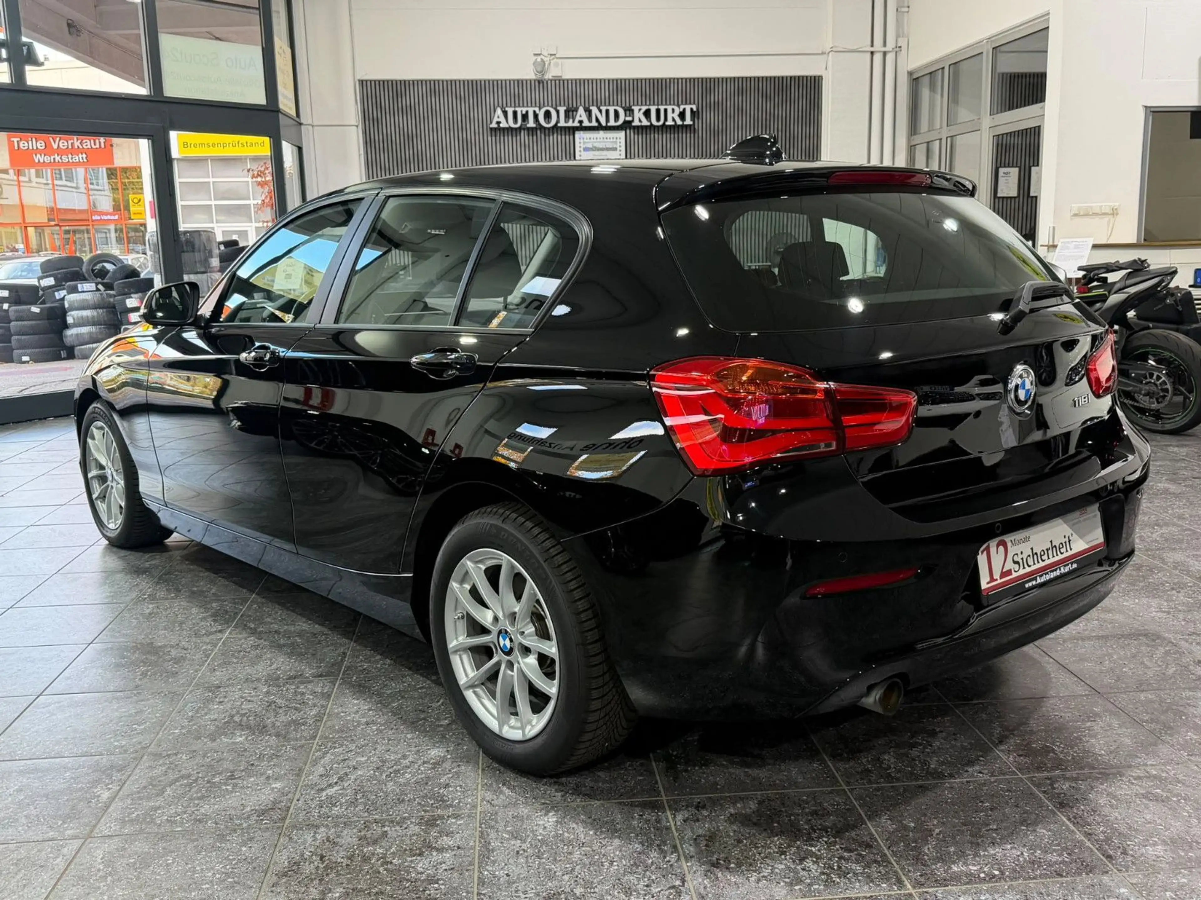 BMW 118 i Automatik*Advantage*Navi*PDC*Shz* — photo 7