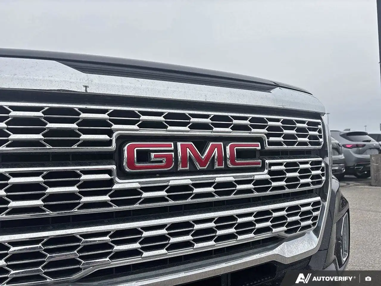 GMC Canyon снимка GMC Canyon