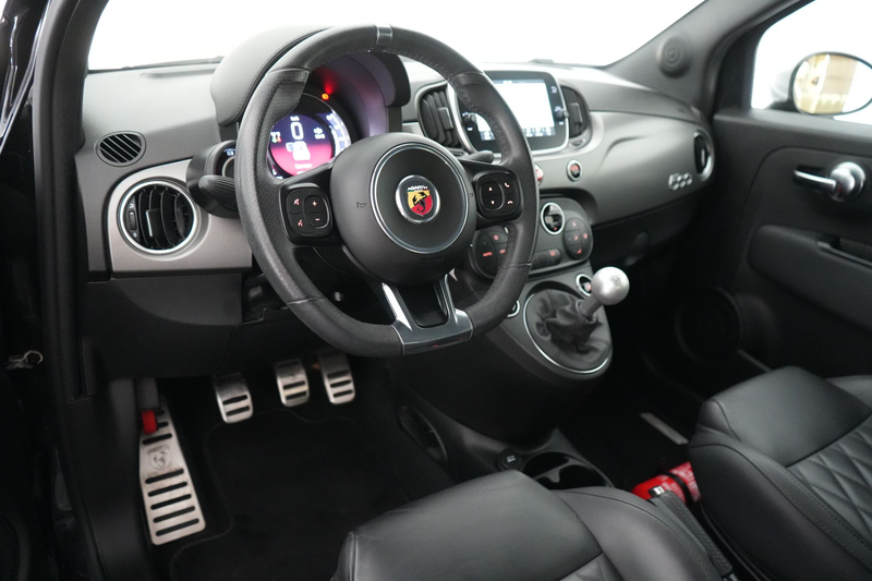 Abarth 595 Turismo 500 1.4 T-Jet LEDER/CUIR LED GPS PDC Carplay Sport — photo 13