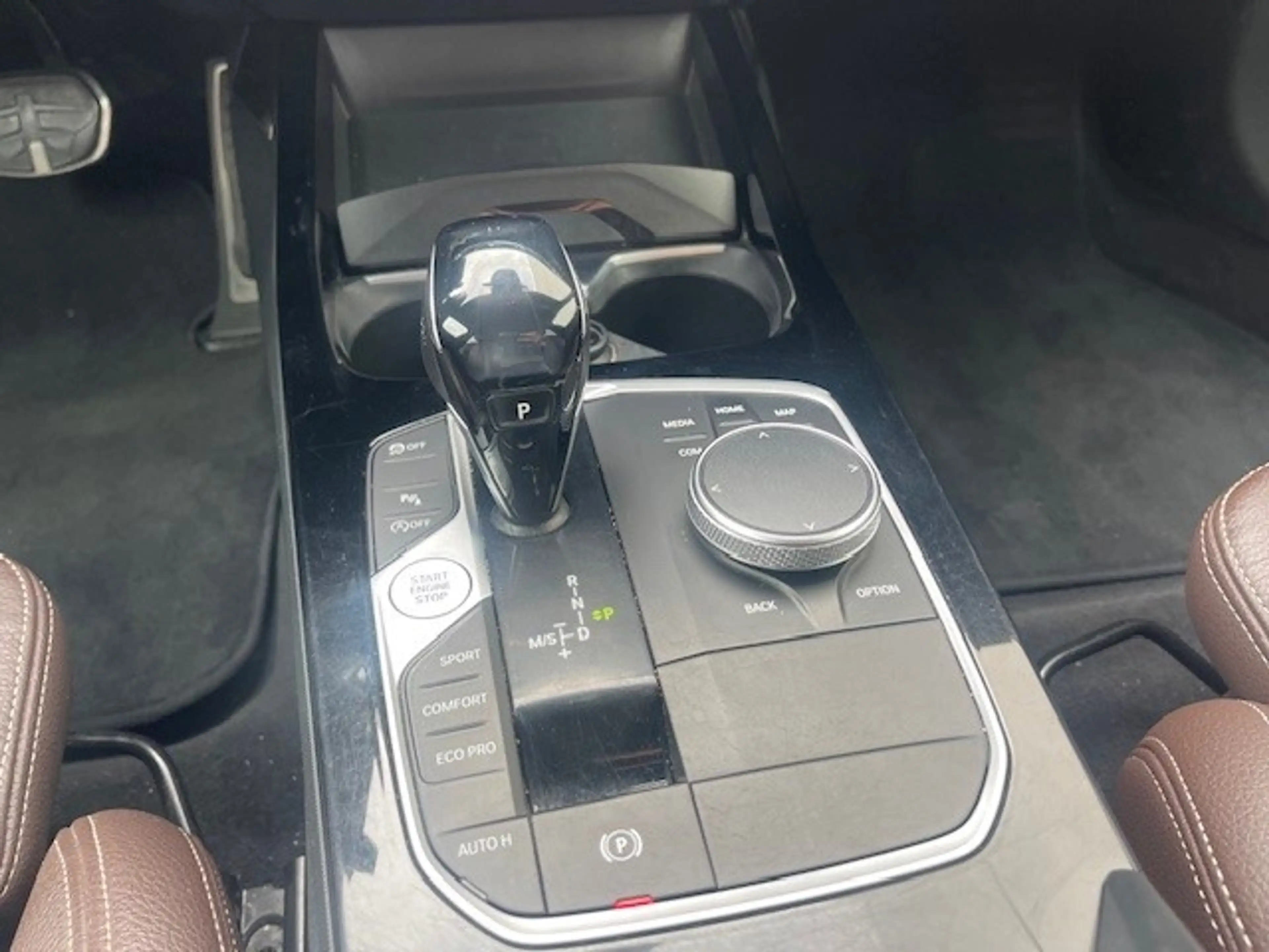BMW 235 A xDrive Gran Coupe HUD Navi Leder Digitales Cockp — photo 9