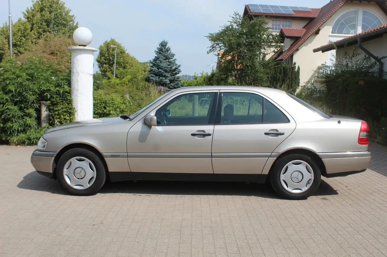Mercedes-Benz C 180 ELEGANCE, foto 5
