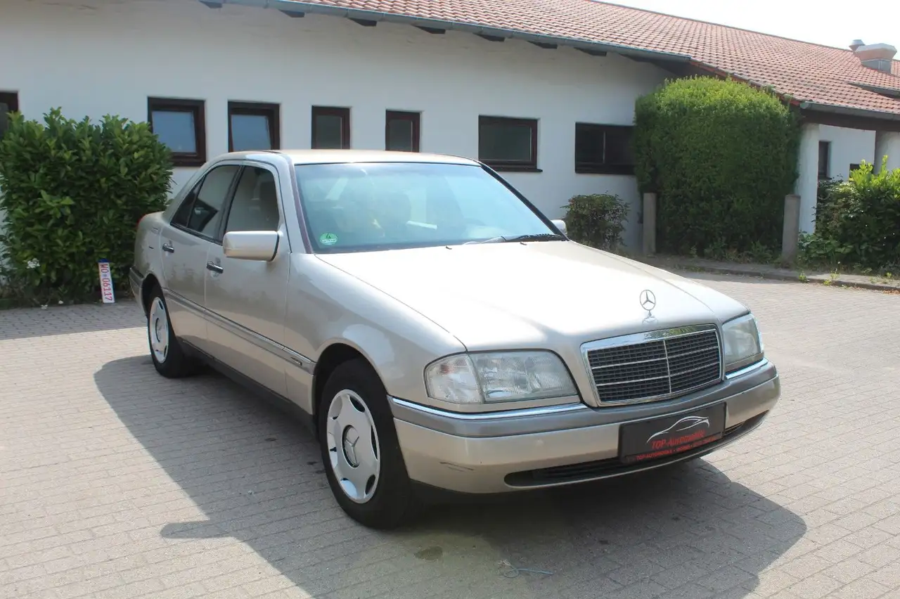 Mercedes-Benz C 180 ELEGANCE, foto 2
