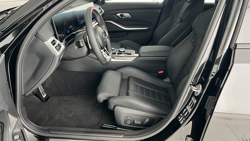BMW 340 M340i xDrive — photo 12