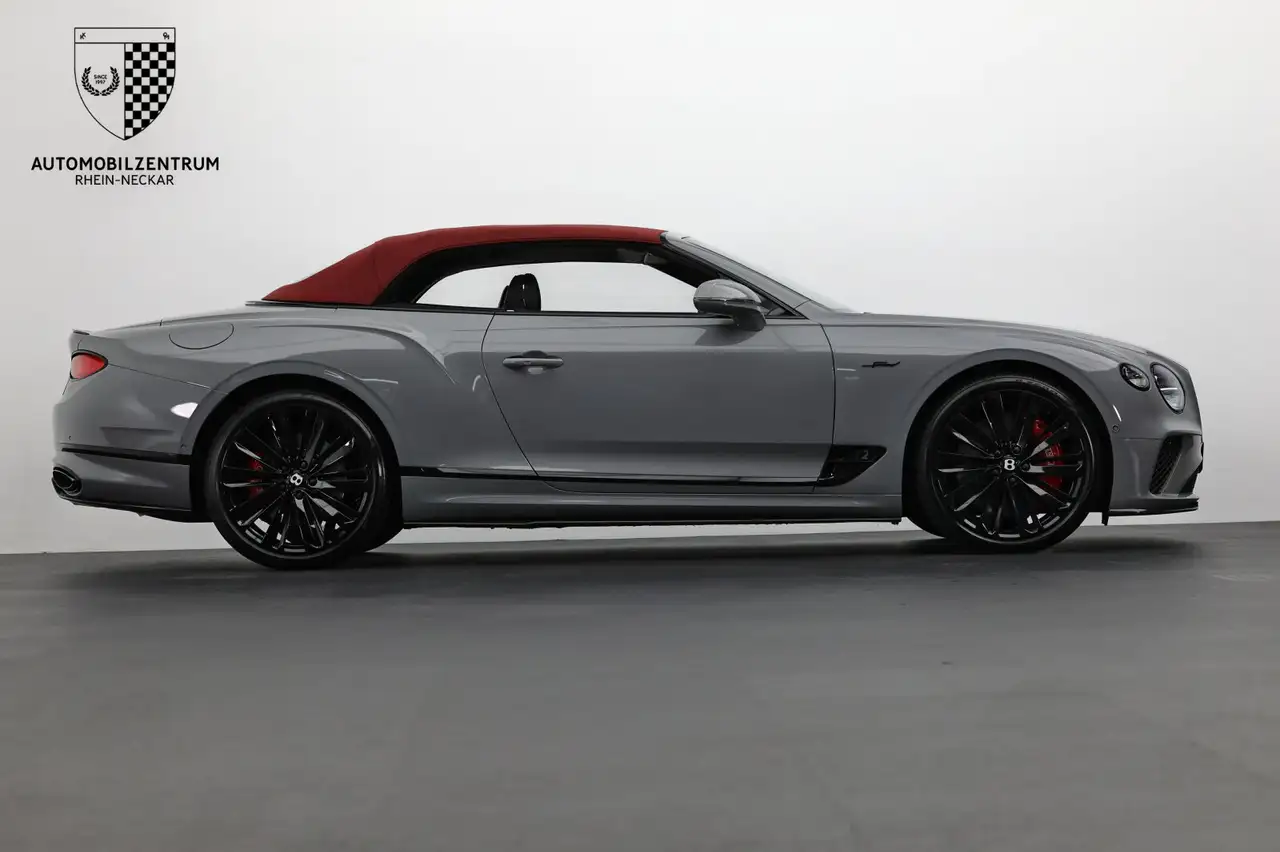 Bentley Continental GTC 2022