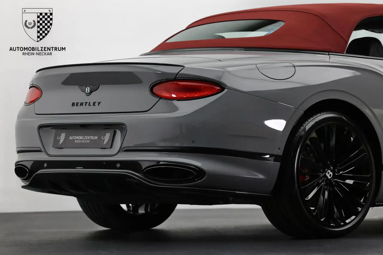 Bentley Continental GTC 2022 — фото 14