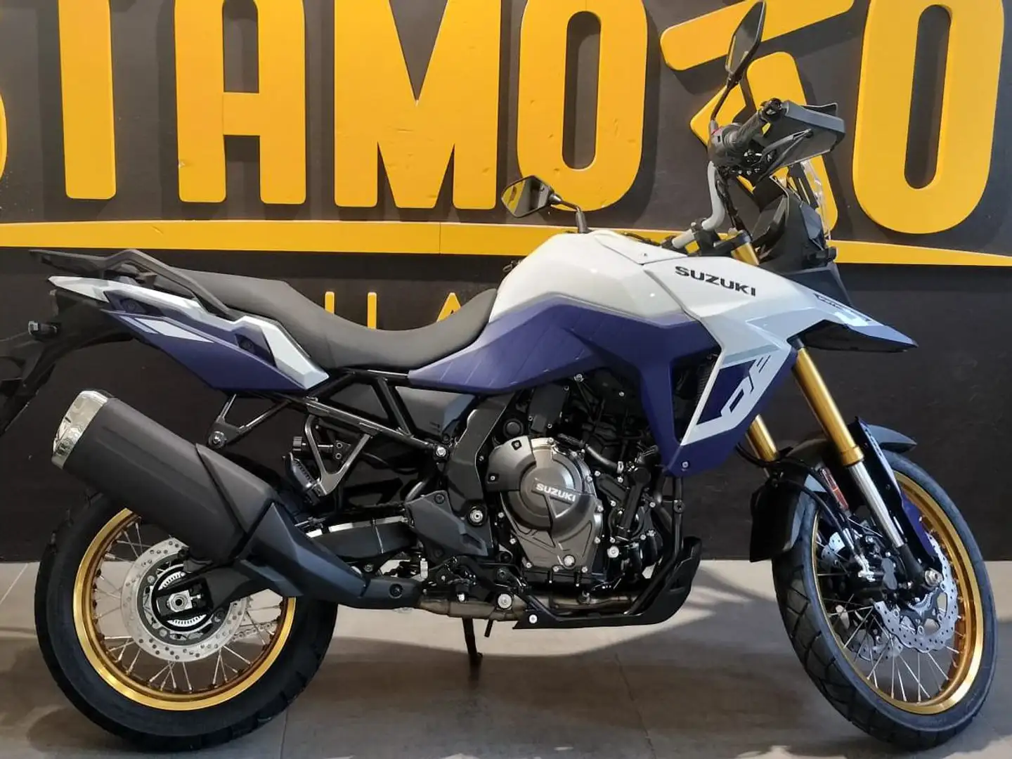 Suzuki V-Strom 800DE Bianco - 1