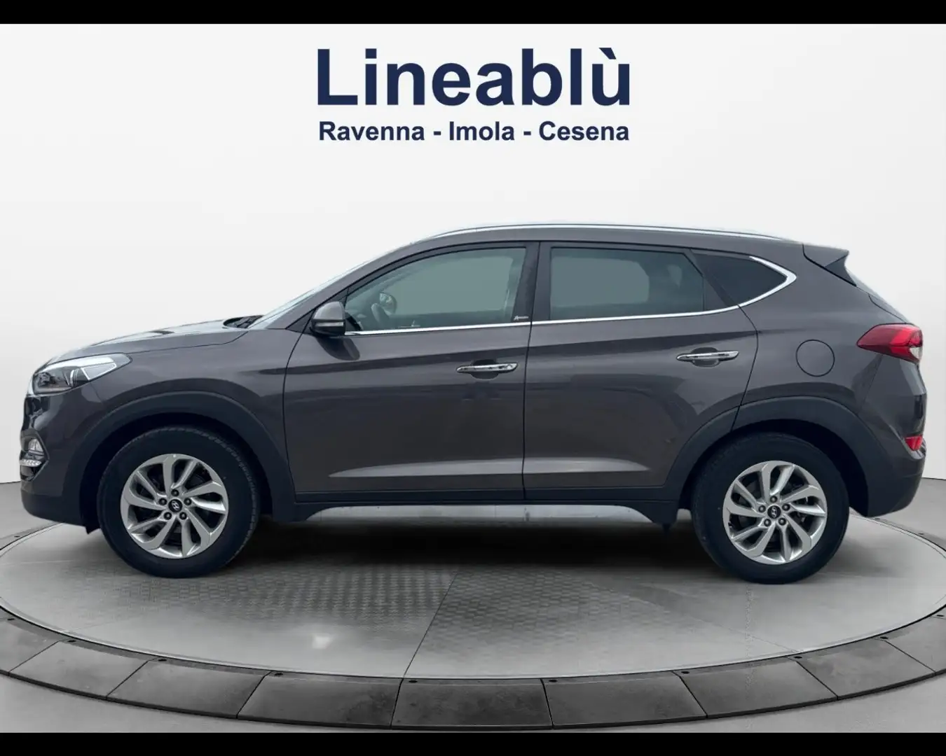 Hyundai TUCSON 2ª serie 1.7 CRDi DCT XPossible Grigio - 2