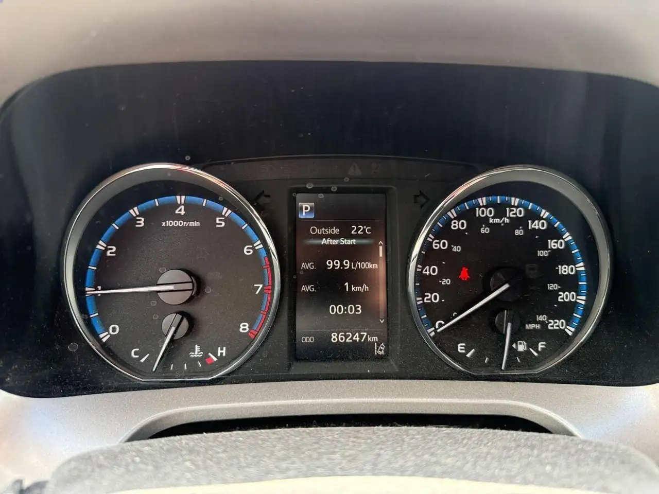 Toyota RAV 4 photo Toyota RAV 4