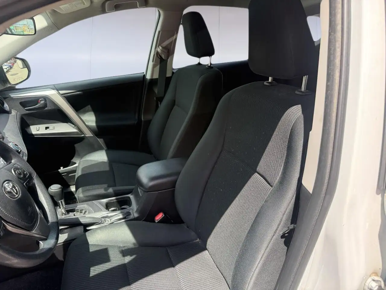 Toyota RAV 4 photo Toyota RAV 4