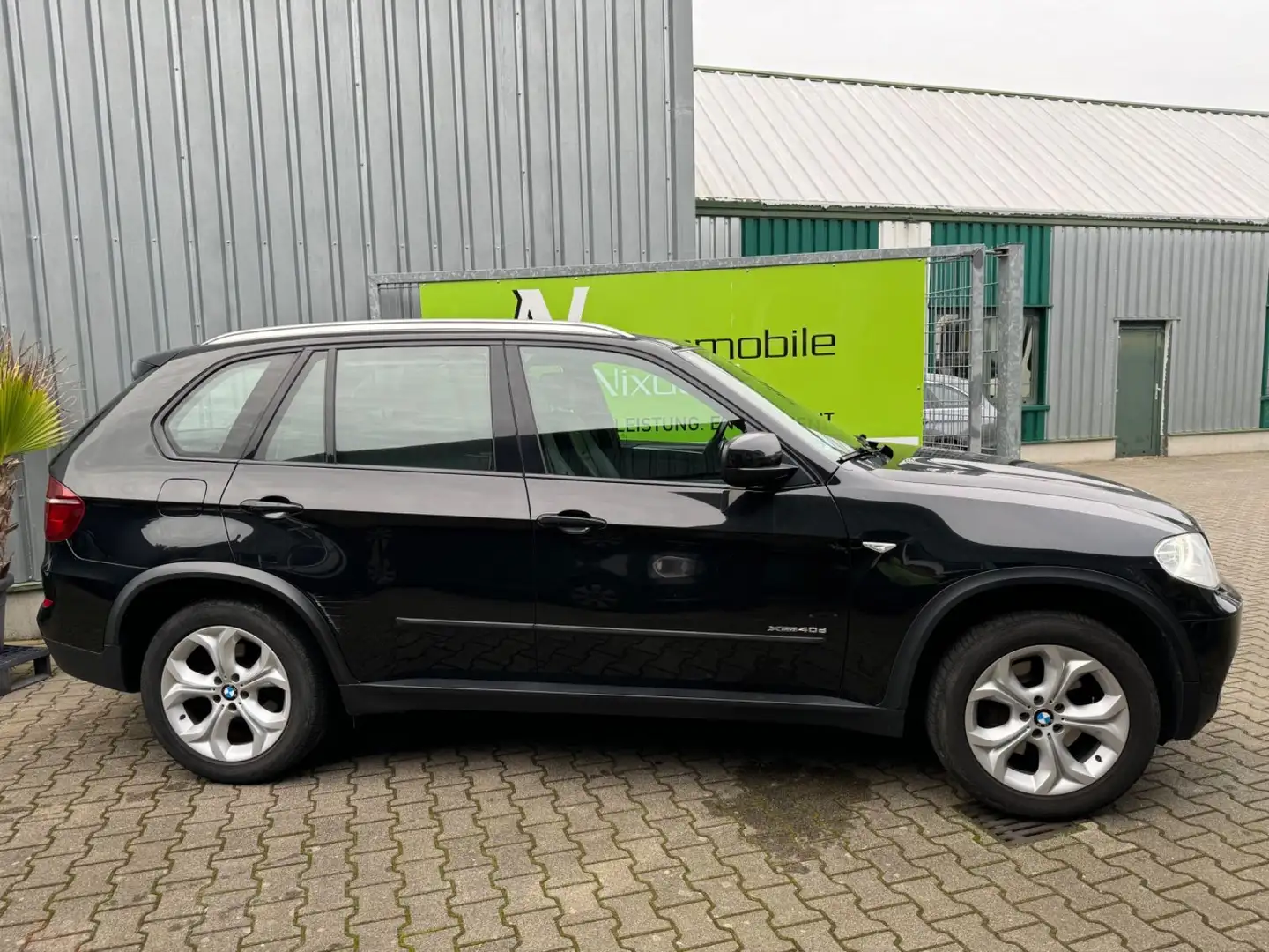 BMW X5 Baureihe X5 xDrive40d, HeadUp, P-Dach, AHK, 2.Hd Чёрный - 2