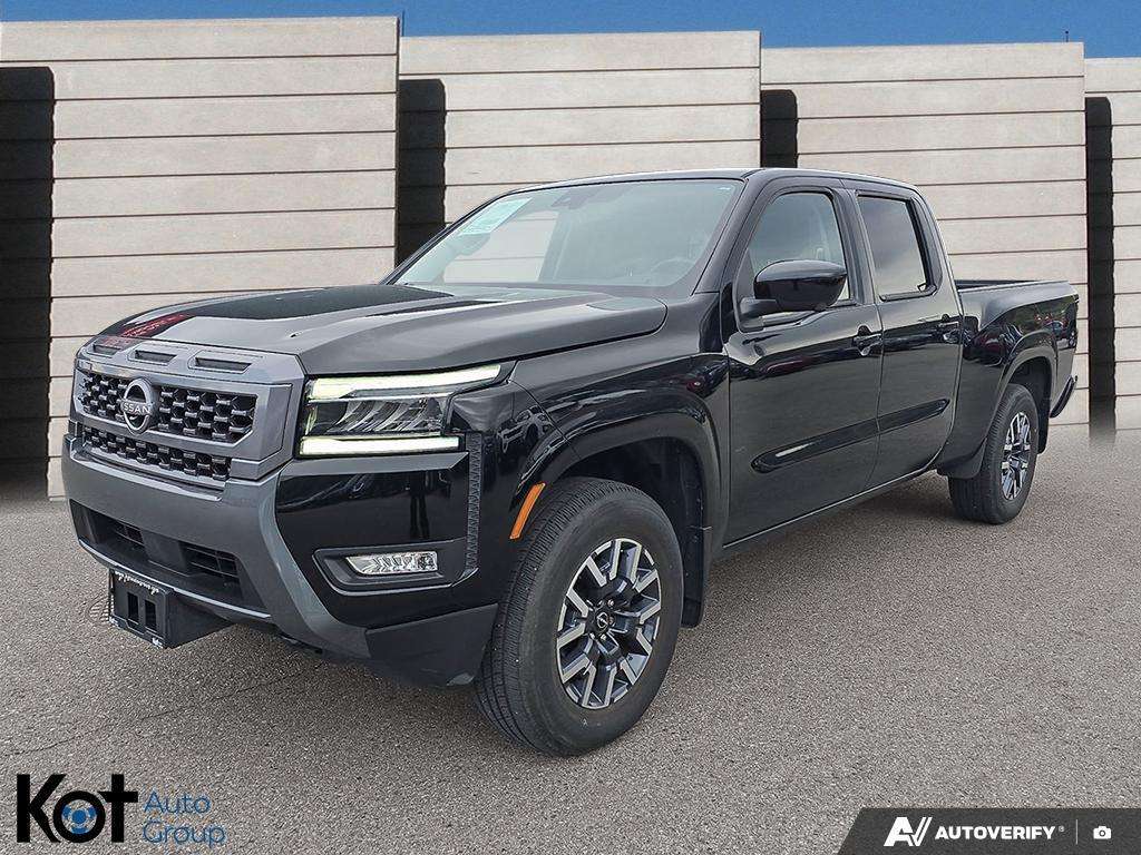 Black 2025 Nissan Frontier Pickup Truck Four-Wheel Drive Automatic