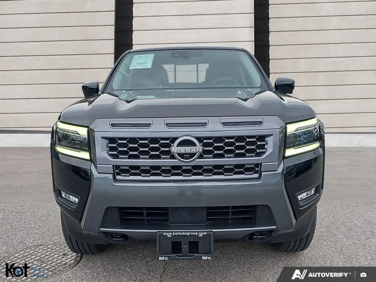 Nissan Frontier снимка Nissan Frontier