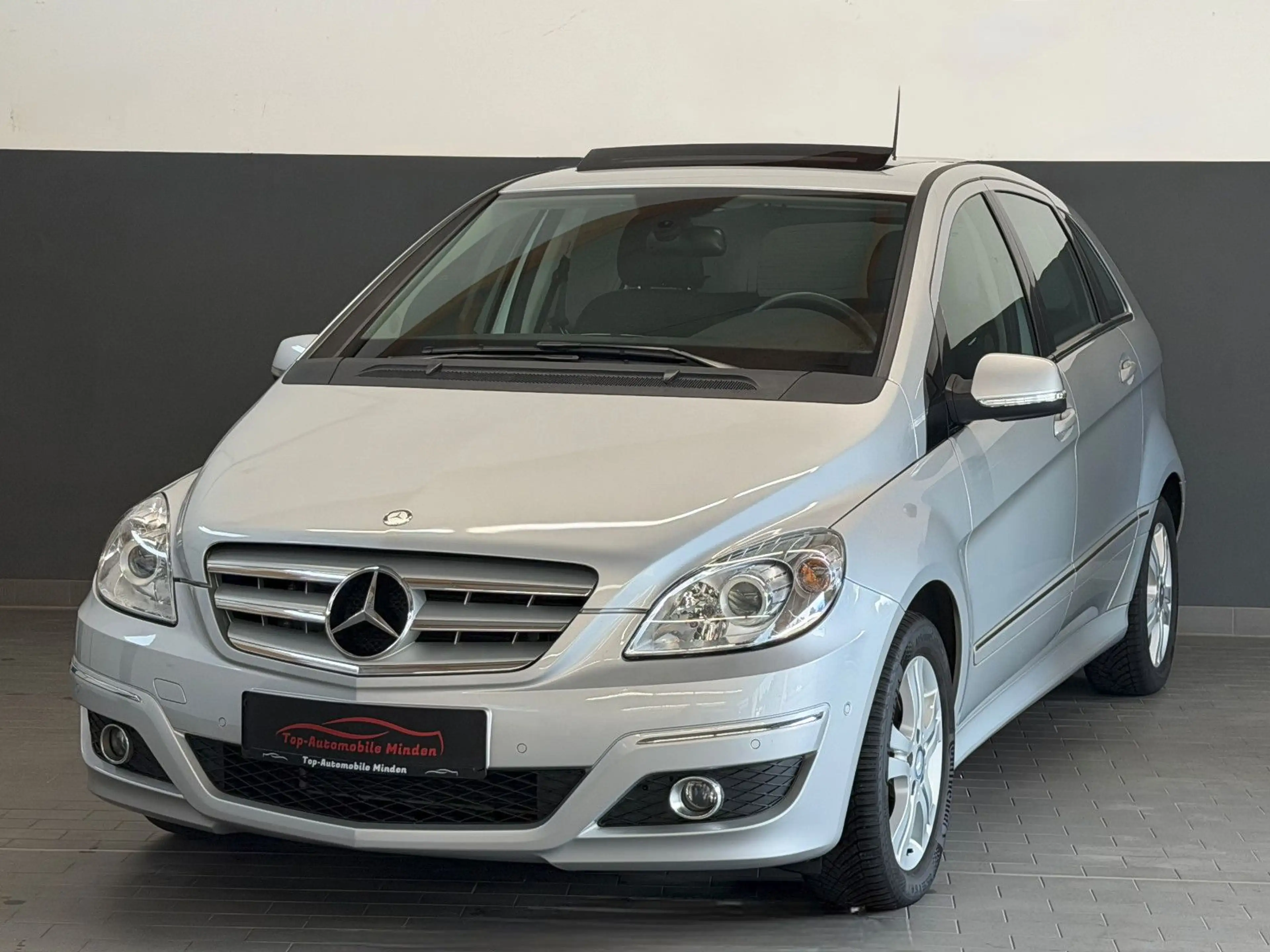 Mercedes-Benz B 200 Automatik/Schiebedach/Klima/SHZ/2.Hand — photo 3