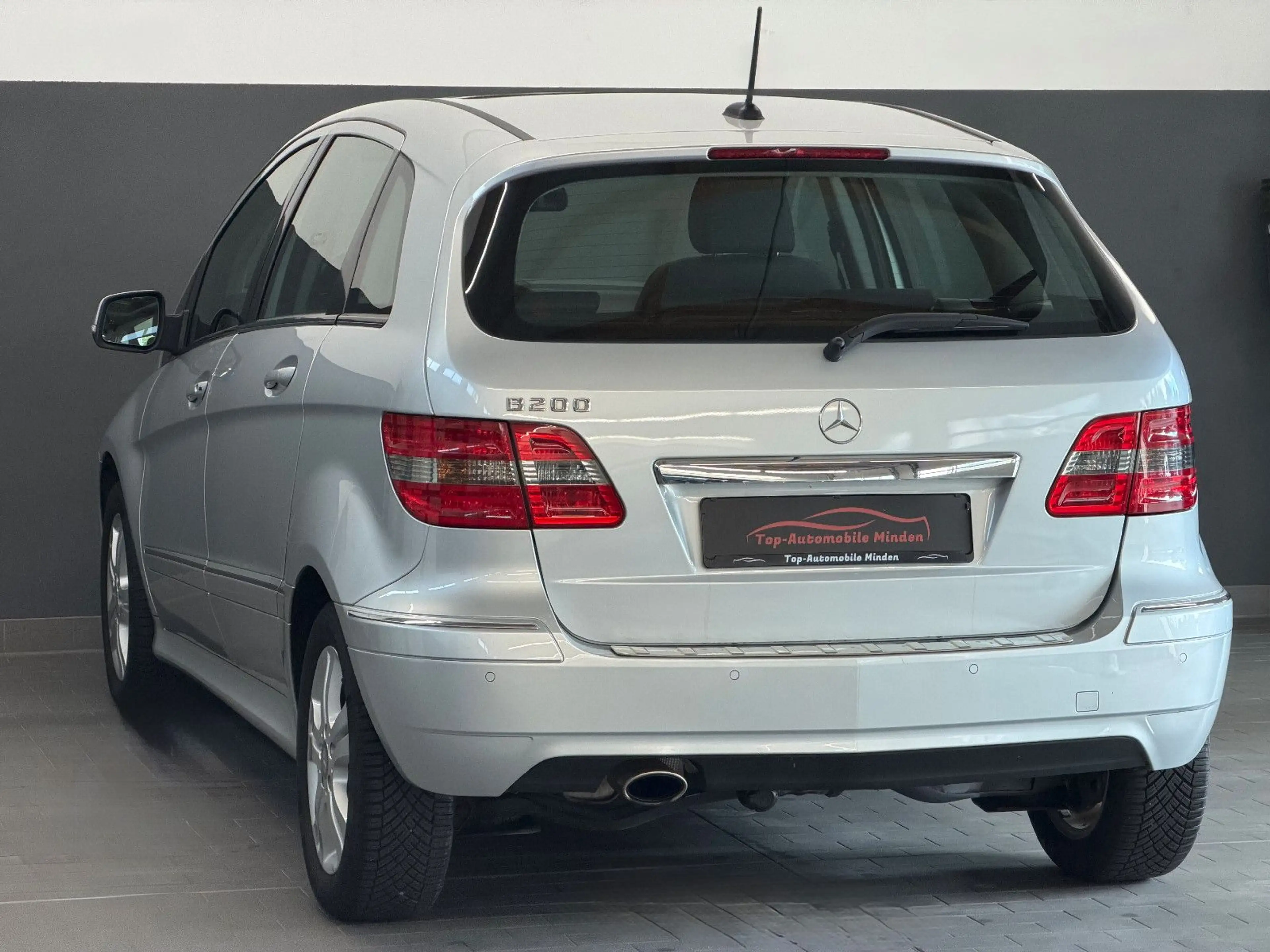 Mercedes-Benz B 200 Automatik/Schiebedach/Klima/SHZ/2.Hand — photo 4