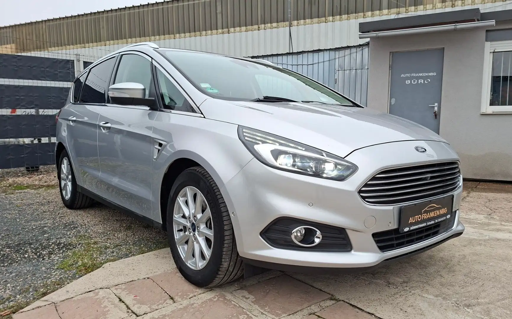 Ford S-Max S-MAX Titanium AWD/EURO6/KAMERA VORNE HINT Argent - 1
