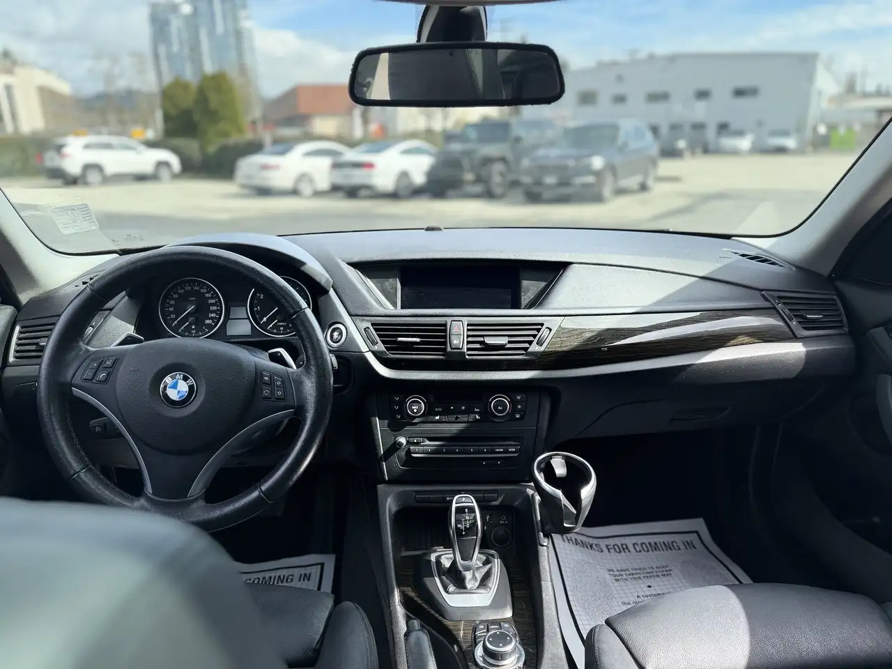 BMW X1 photo BMW X1