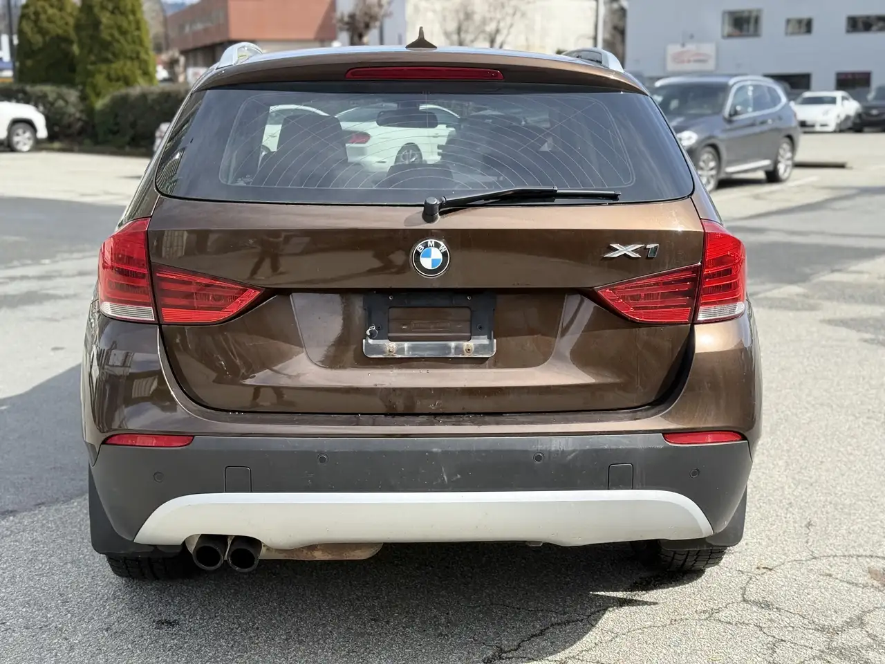 BMW X1 photo BMW X1