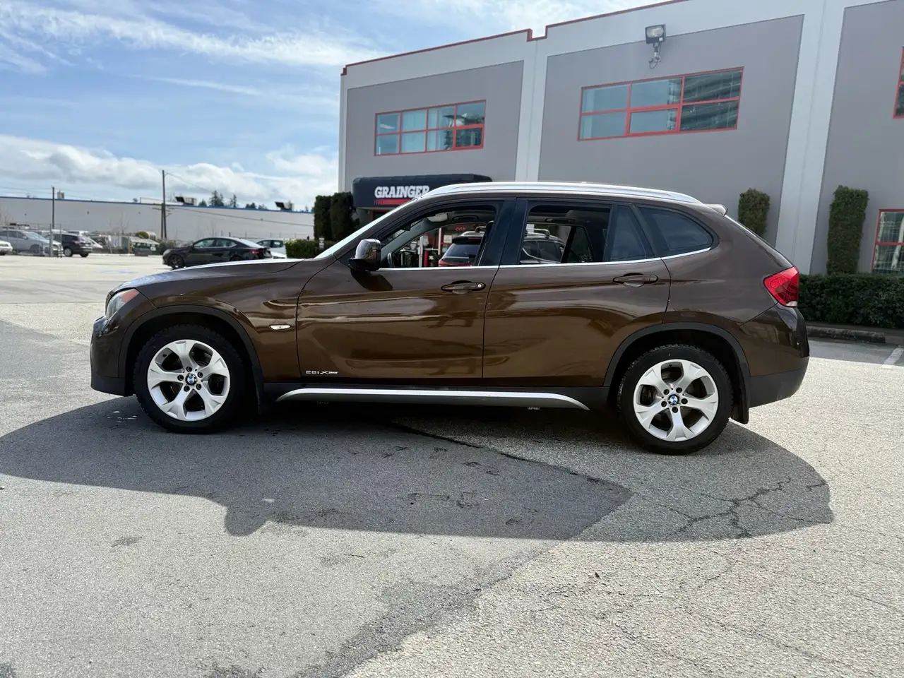 BMW X1 photo BMW X1
